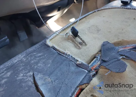 1998 Buick Park Avenue from USA, damaged, VIN 1G4CW52K6W4648866